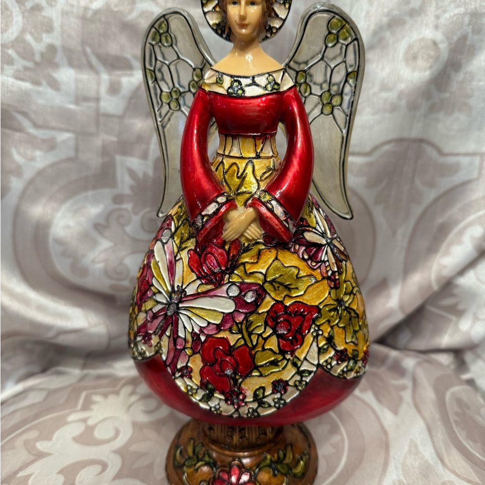 NWT Tiffany Ivy Angel Figurine with Red and Gold Accents